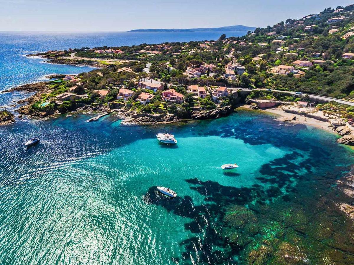 Appartement Piscine Mer Montagne Les Issambres Luaran gambar