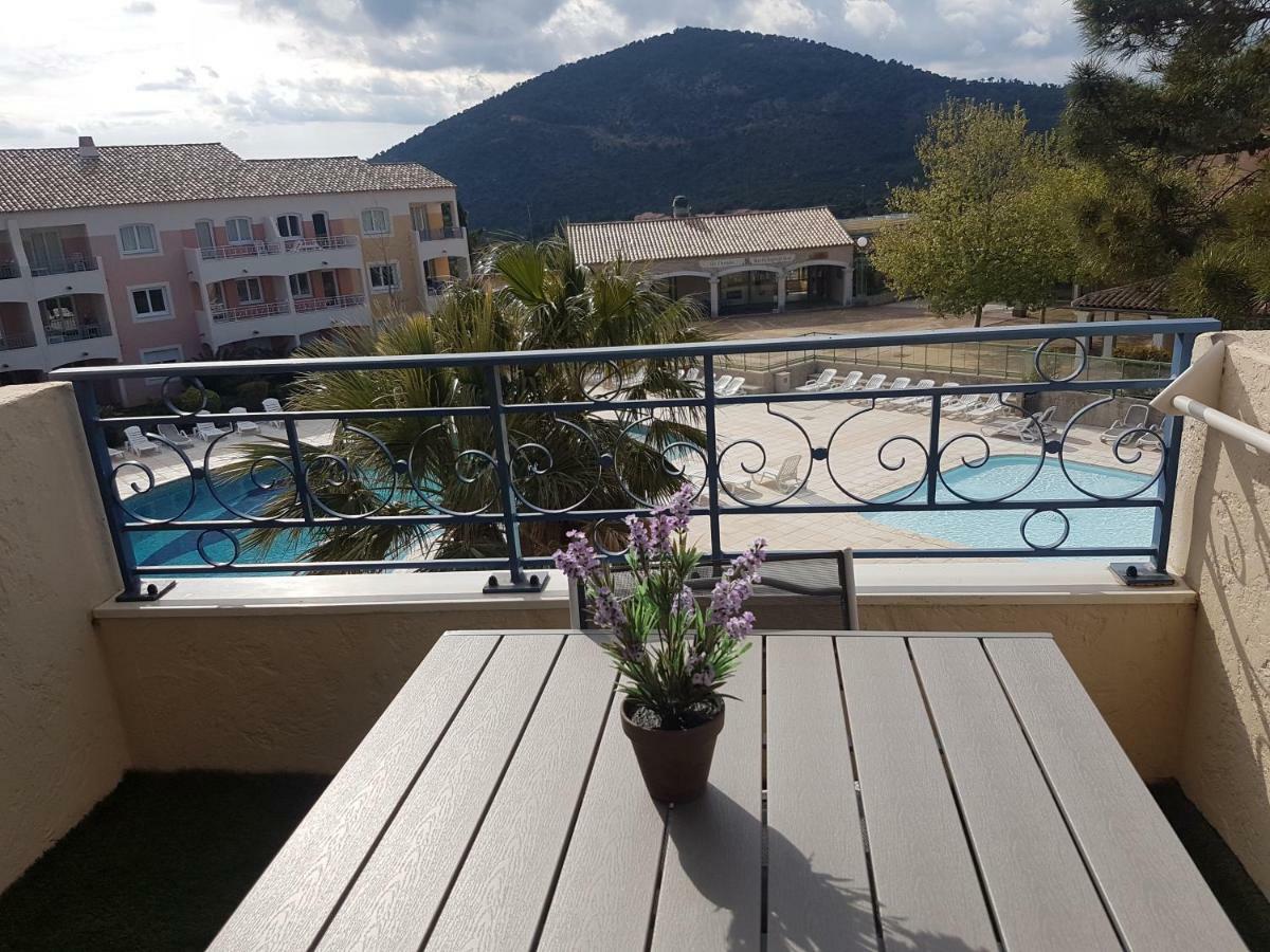 Appartement Piscine Mer Montagne Les Issambres Luaran gambar